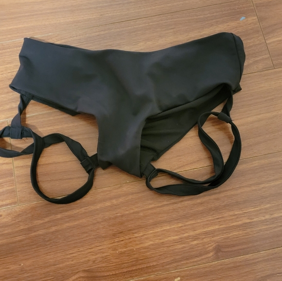 Luna Polewear (Lunalae)Black Ruched Pole Shorts / Swimwear With Gartet - Picture 2 of 4